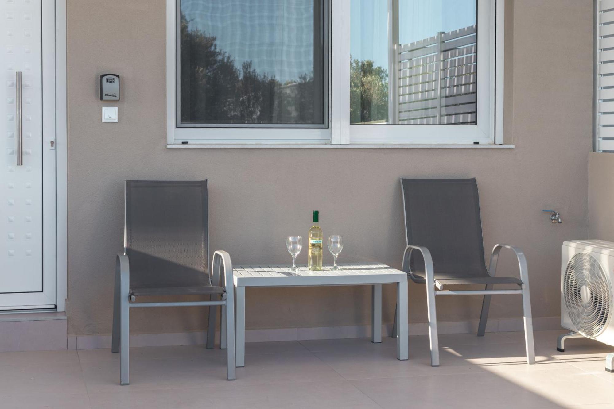 Harmony Luxury Apartment Ierápetra Eksteriør billede